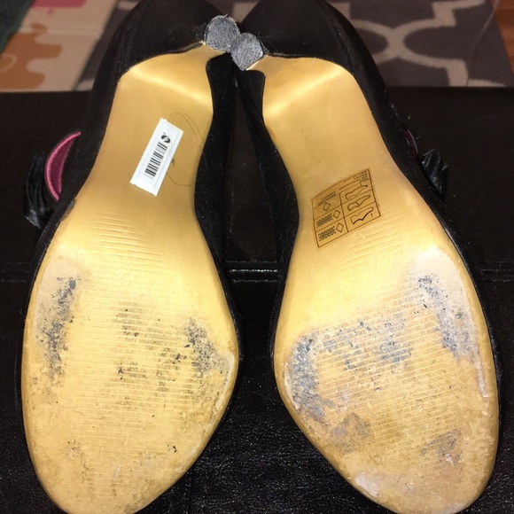 Stiletto High Heels with Bows - Picture 8 of 8